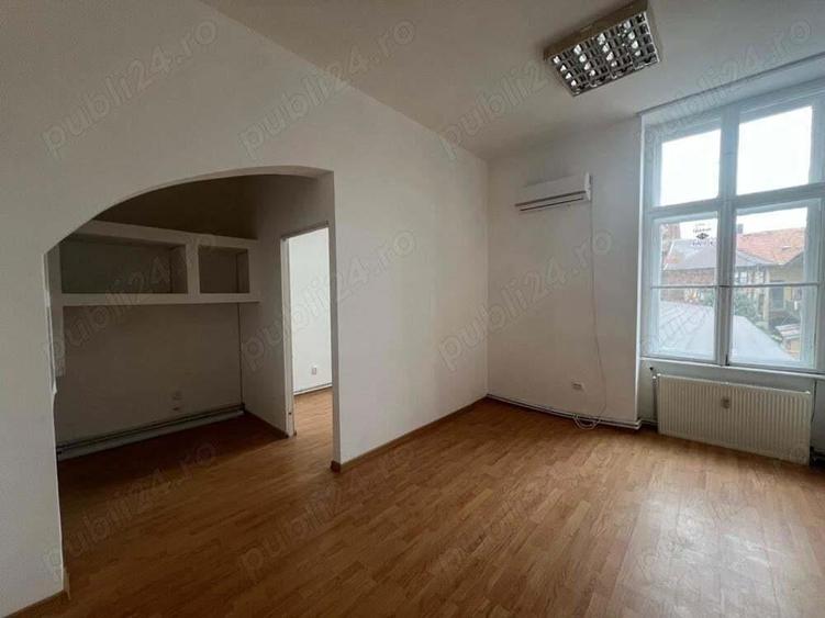 Vand apartament 3 camere zona Ultracentrala - ID : RH-40552-property - 6