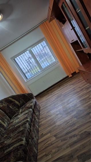 Apartament De Inchiriat - 3