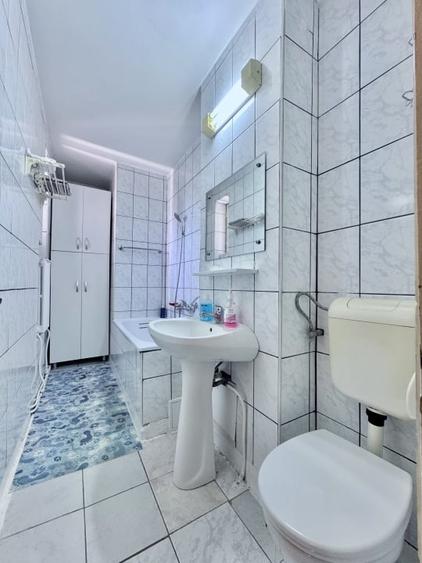 Apartament 2 camere - Decomandat - Zona Dumbravii/CEC - 14