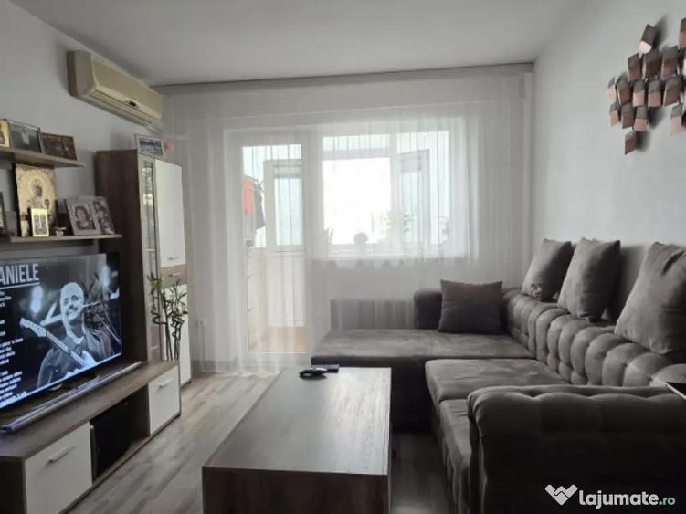 Apartament cu 3 camere, 53 mp, zona Malu Ro?u - 14