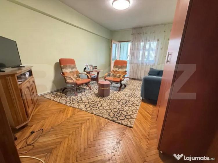 Apartament de inchiriat, cu 2 camere, 50 mp, central - 4