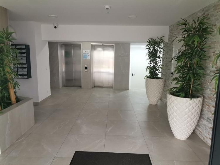 Titan-Hils - Metrou Republica - comision 0% - 2