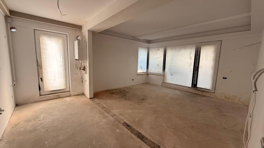 Vand apartament 4 camere cu terasa si gradina, ultracentral - 13