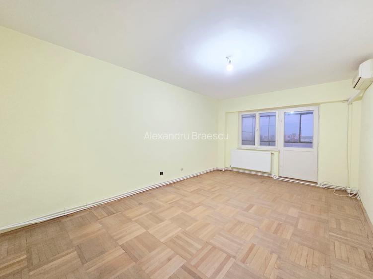 Apartament ultracentral spatios decomandat pozitionare bilaterala