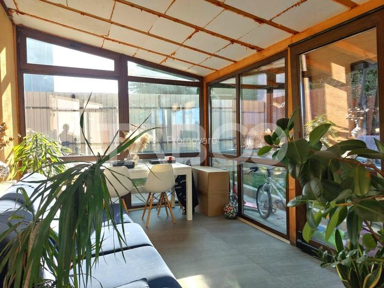 Pret avantajos-Casa si studio de vanzare 146 mpu 5 camere Cisnadie