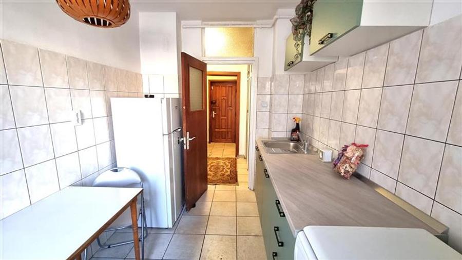 Apartament cu 2 camere decomandat în Centrul Civic