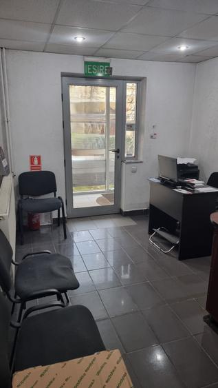 Închiriere spațiu comercial – 69,60 mp, zonă centrală - 1