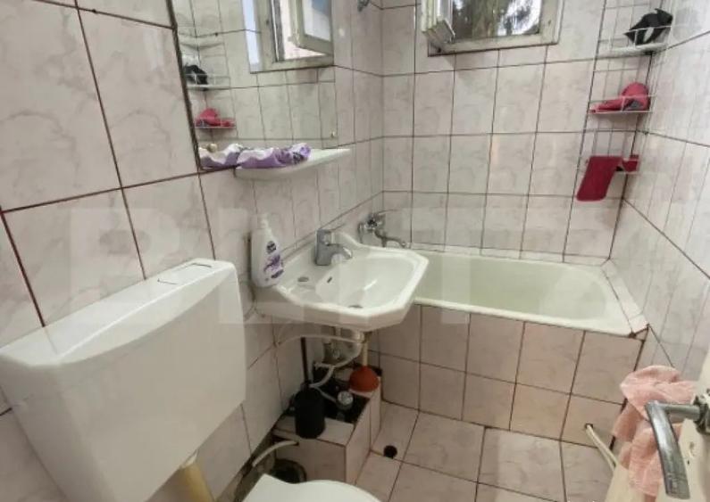 Apartament 2 camere, zona Sfanta Vineri - 1