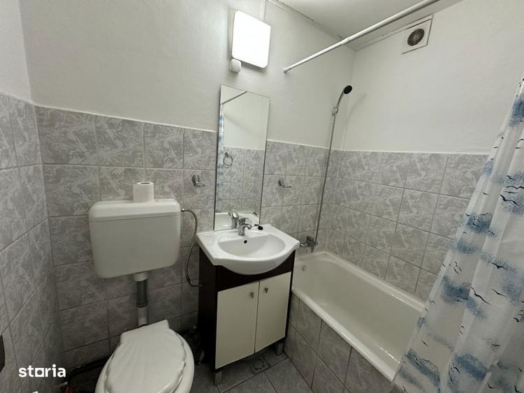 OKAZIE ! Garsoniera Spatioasa Mobilata Utilata CETATE M-uri Bulevard - 4