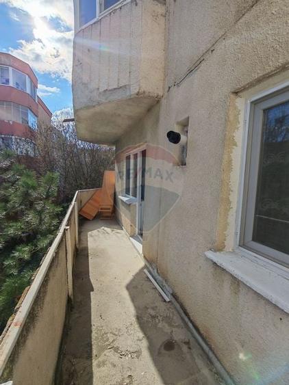 Garsonieră spațioasă cu balcon mare, Brazda, etaj 1 - 10