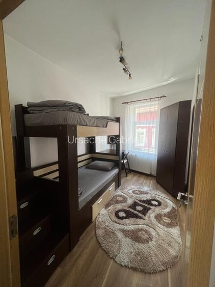 Casă 5 camere + teren 212 mp -  Centrul Brasovului - 5173