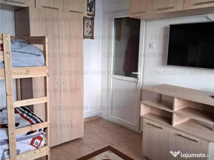 Garsoniera semidecomandata - zona Brasovul Vechi - 1