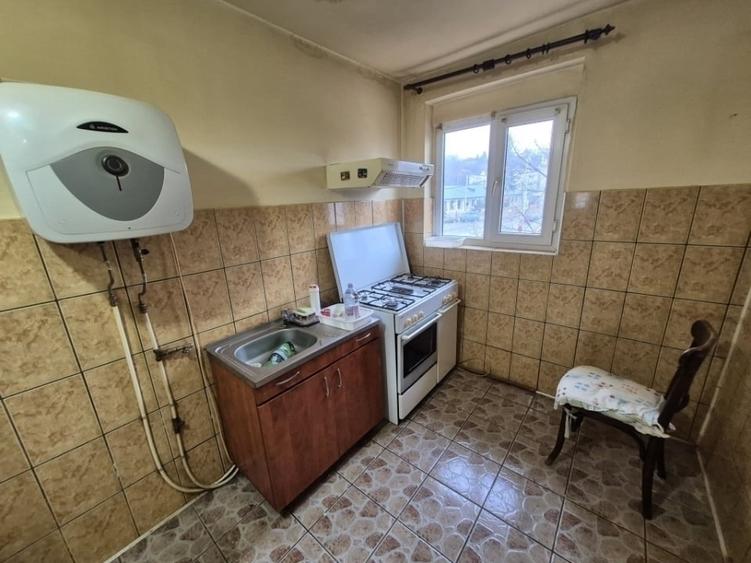 2 Camere SD Zona Petru Poni Pacurari - Peco Mol - IDEAL INVESTITIE / Boxa depoz. - 2