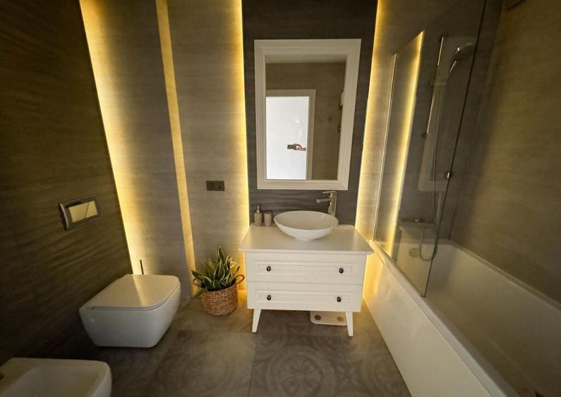 Spre inchiriere apartament 2 camere Dambul Rotund - 3