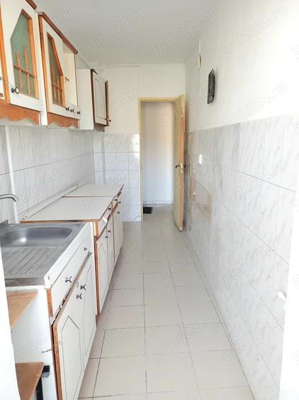 Garsoniera decomandata Tractorul de vanzare - 1