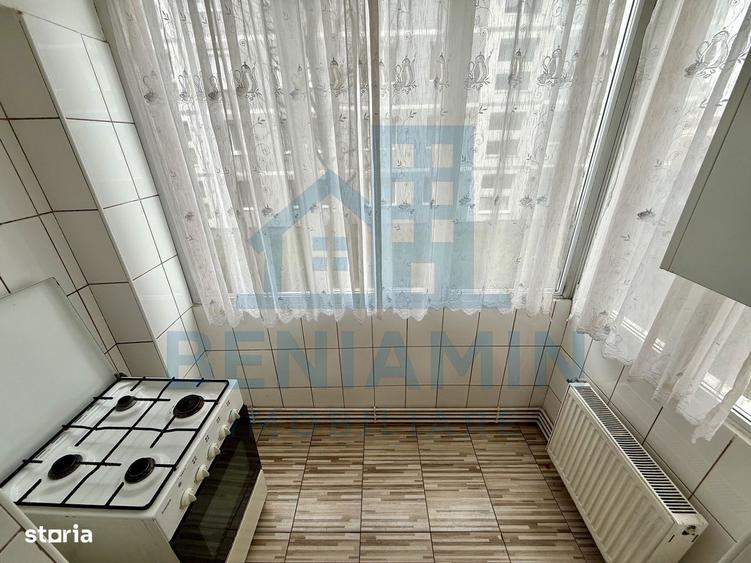 2 camere - etaj 1 - 50 mp - centrala proprie - 1981 - Florilor - 1