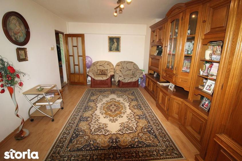 Vand apartament 4 camere in Hunedoara, Micro1-Bd. Liberta?ii, 103mp... - 3