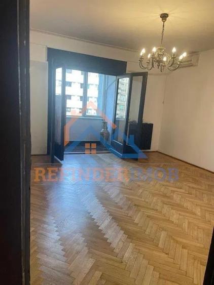 Apartament 4 camere spatios - Piata Romana - 5