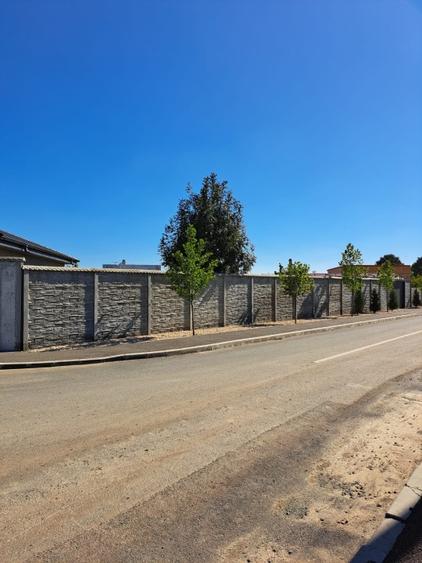 Teren împrejmuit de vanzare - 1