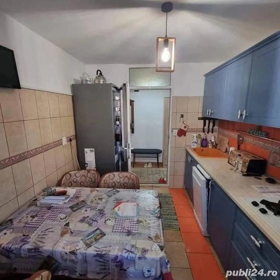 De vanzare apartament 2 camere, renovat, mobilat ?i utilat, 50.000 euro - 1
