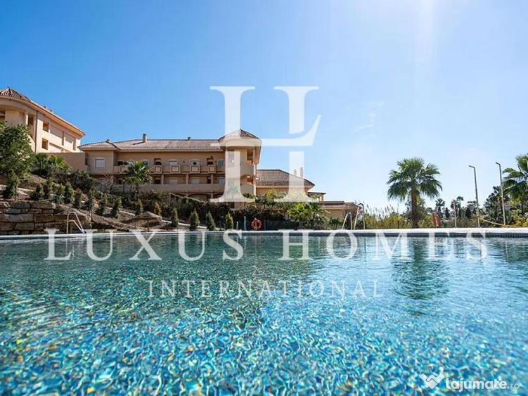 Penthouse 2 cam elegant, la cheie, cu priveli?ti panoramice asupra mun?ilor ?i piscine, central - 10