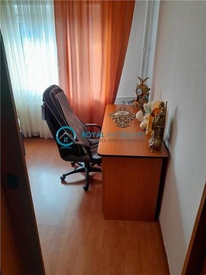 Royal Imobiliare - Vanzare Apartament zona Ultracentrala - 9