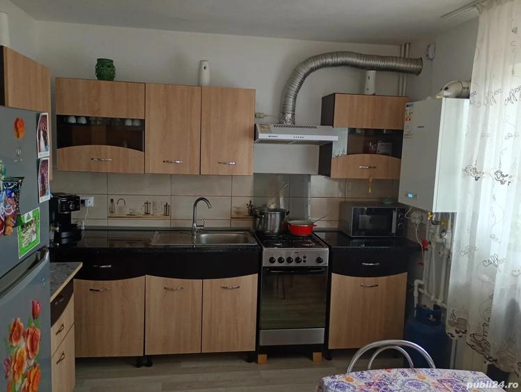 vind casa in Bojoiu Dolj 17km de Craiova - 2