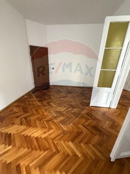 Spațiu comercial  sau de birouri ultracentral - 7