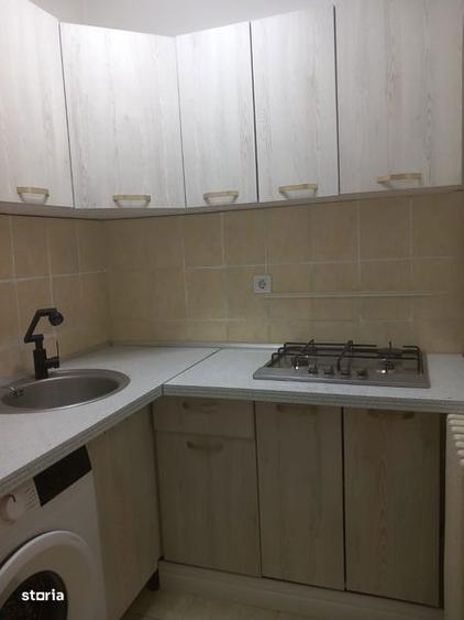 Inchiriez garsoniera zona Far - 1