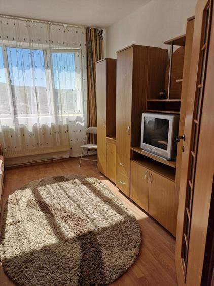 Garsonieră semidecomandată în Central
