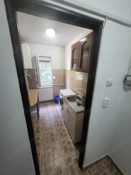 Inchiriez apartament in Bacau zona Narcisa etaj 2 - 3