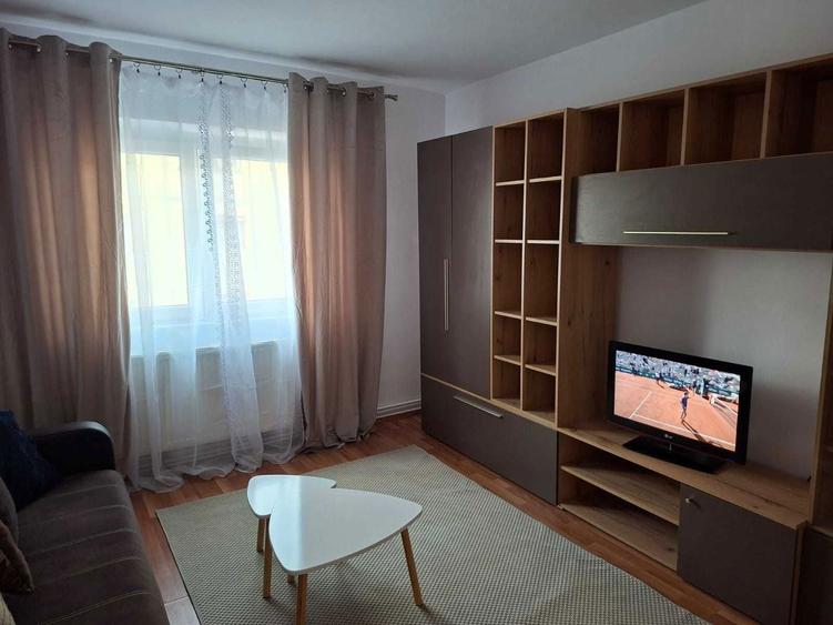 Garsoniera de inchiriat str. Barsei, etaj 3 - 3