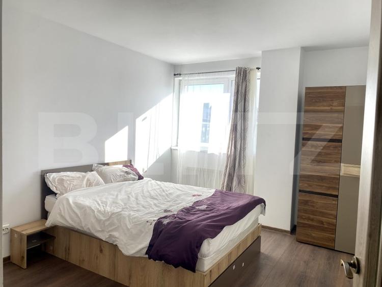 Apartament  de vanzare 2 camere open space, 65mp,  balcon, zona  IULIUS MALL! - 1