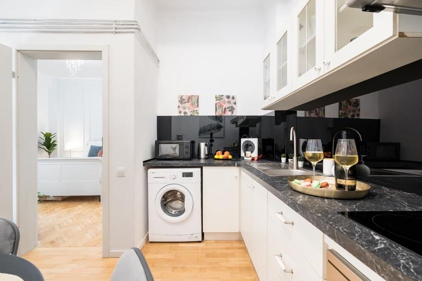 Apartament ultracentral, boem, renovat complet - 6