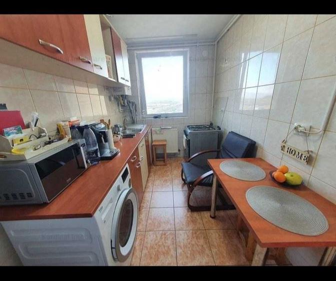 Inchiriez apartament cu 2 camera Brasov - 1