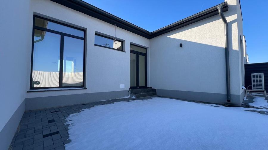 Complex de vile -Domesti - 17