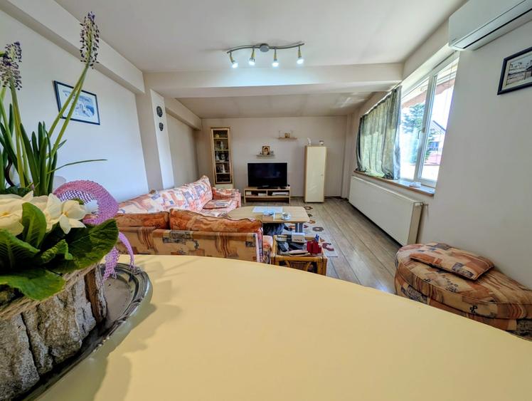 Vila superba 2003,P+E+M,300mpu,6 cam,teren 400mp,colt,renovata,tip mediteranean - 22