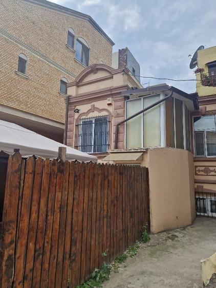 Casa curte  Piata Ovidiu - 2