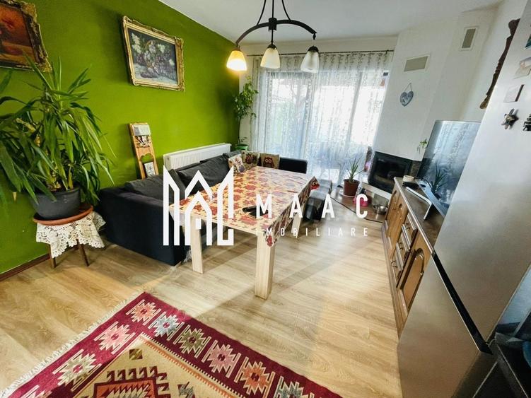 Casă tip înșiruită | 3 camere | 2 băi | | Curte 24 mp | Arhitectilor - 1