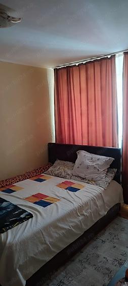 apartament de vanzare - 1