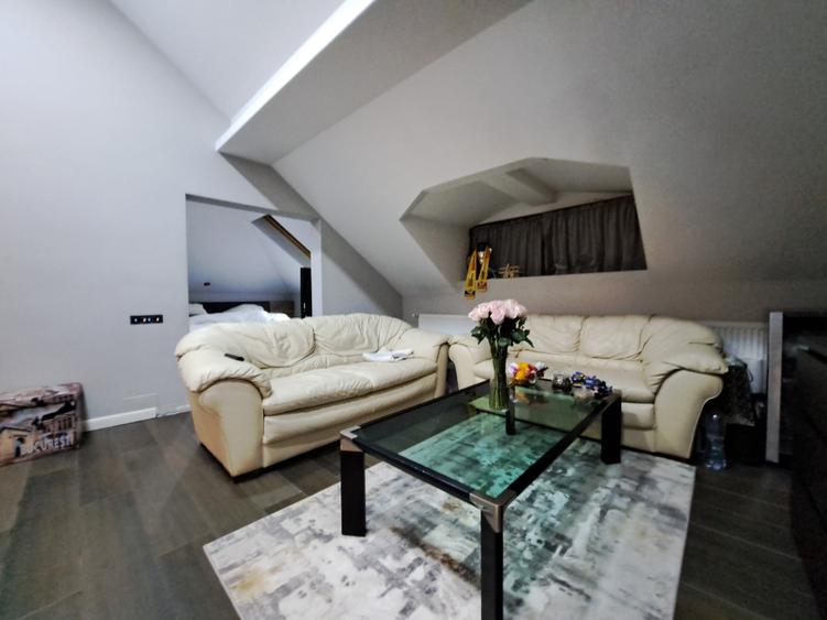 APARTAMENT 5 CAMERE CU SCARA INTERIOARA IN VILA - ANVELOPATA TERMIC ANUL CURENT - 47