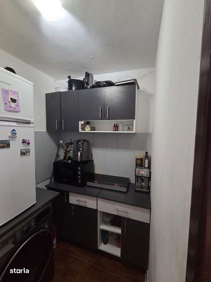 Garsoniera de vanzare , zona Umt - 3