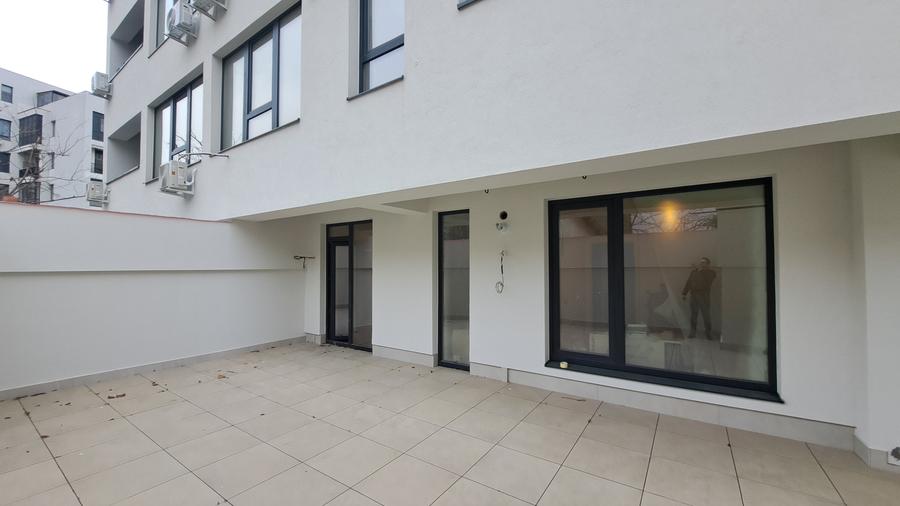 APARTAMENT 2 CAMERE PARTER CU TERASA 40 MP - BLOC NOU FINALIZAT - 20