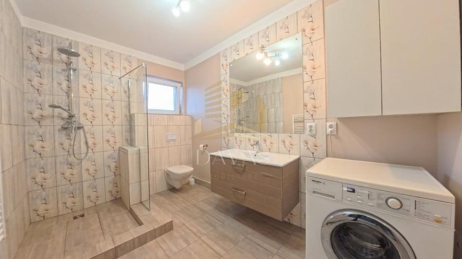Casă individuală cu 5 camere cu Canalizare în Iris