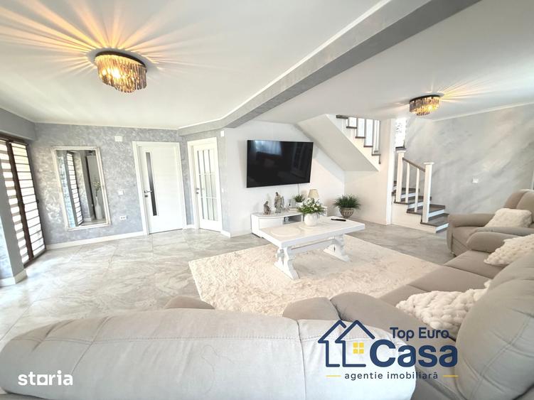 Casă cu 4 camere cu Teren 1257 Mp în Stâlpeni