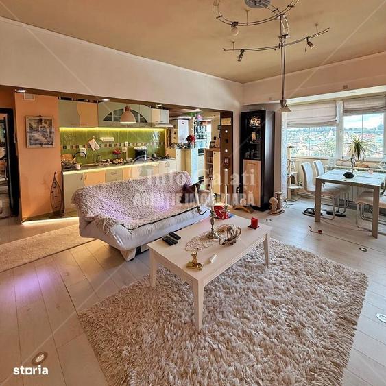 Apartament cu 4 camere decomandat în Mazepa 1