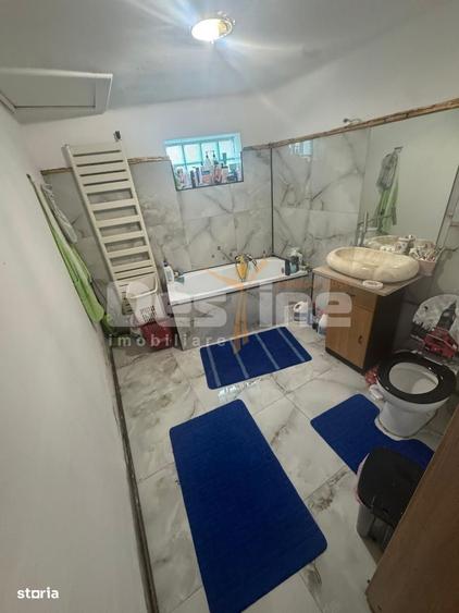 Casă cu 4 camere decomandat cu Teren 242 Mp în Gheorghe Doja