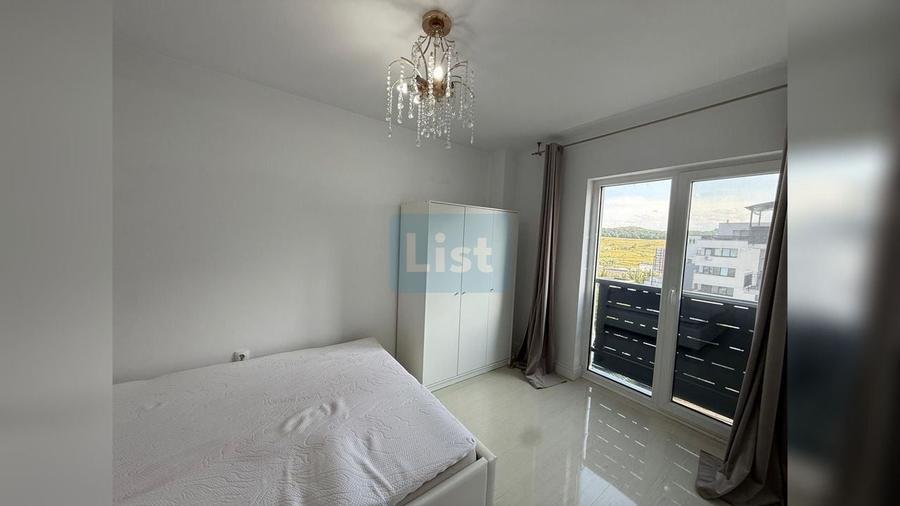 Apartament cu 3 camere semidecomandat, mobilat în Baciu