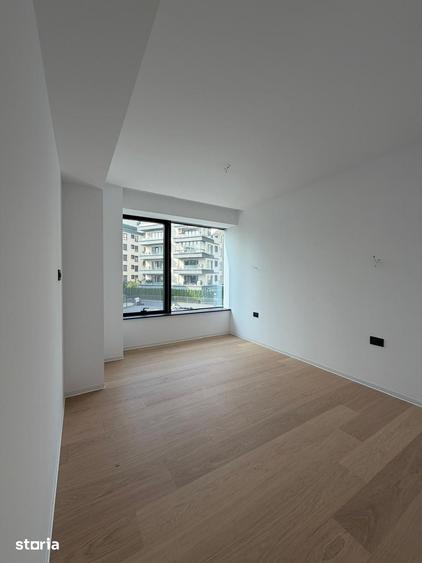 Apartament cu 4 camere în Central