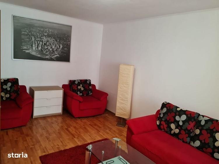 Apartament cu 2 camere decomandat în Păcii